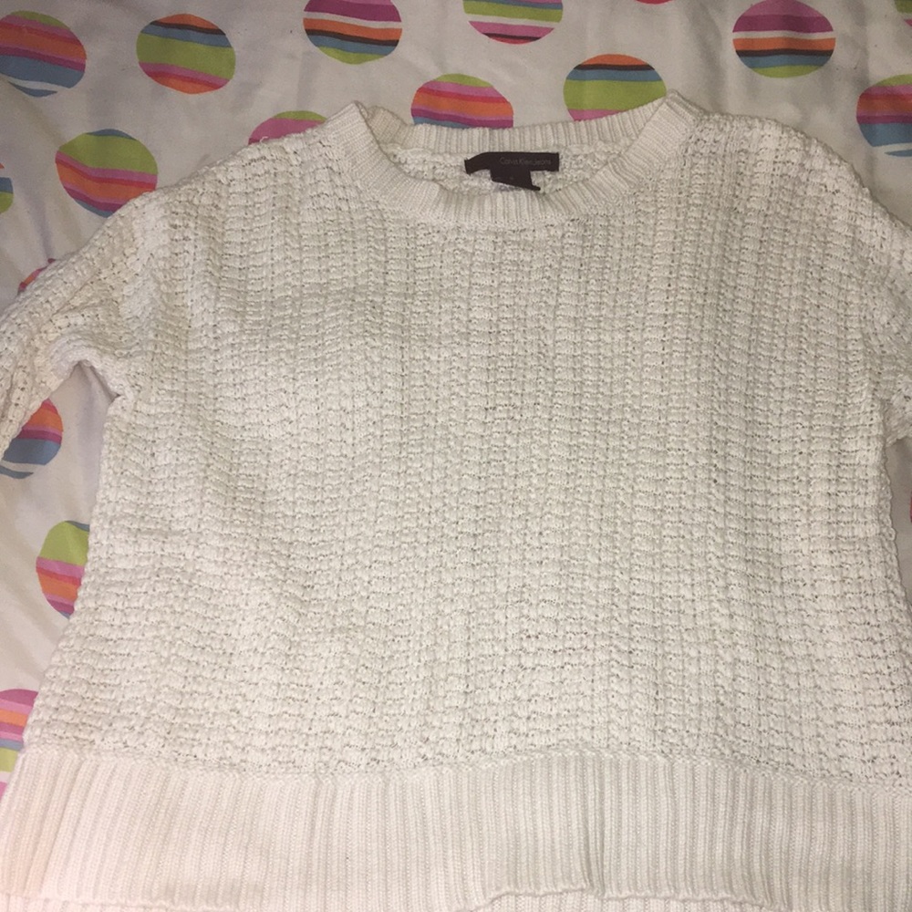 Crop top sweater